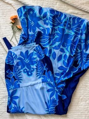 Maggy London Tropical Floral Maxi Dress Blue Hibiscus Column Gown- Size 2